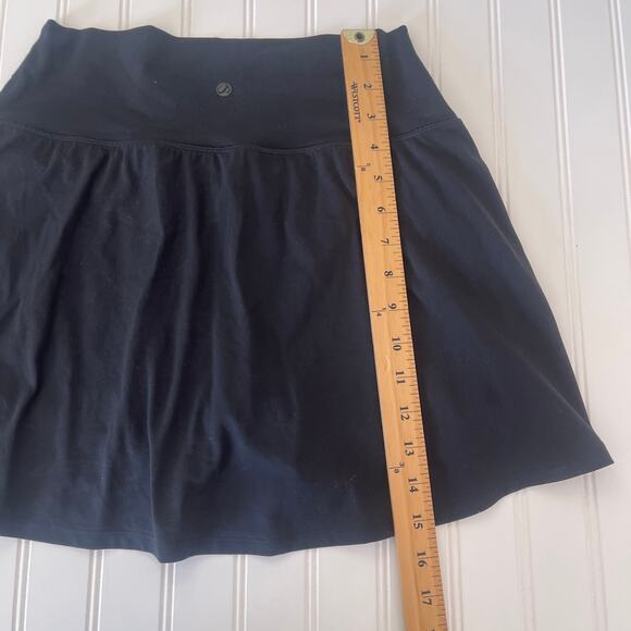 CRZ Yoga Black Skort Activewear Travel Casual Size Womens Medium - Picture 5 of 6